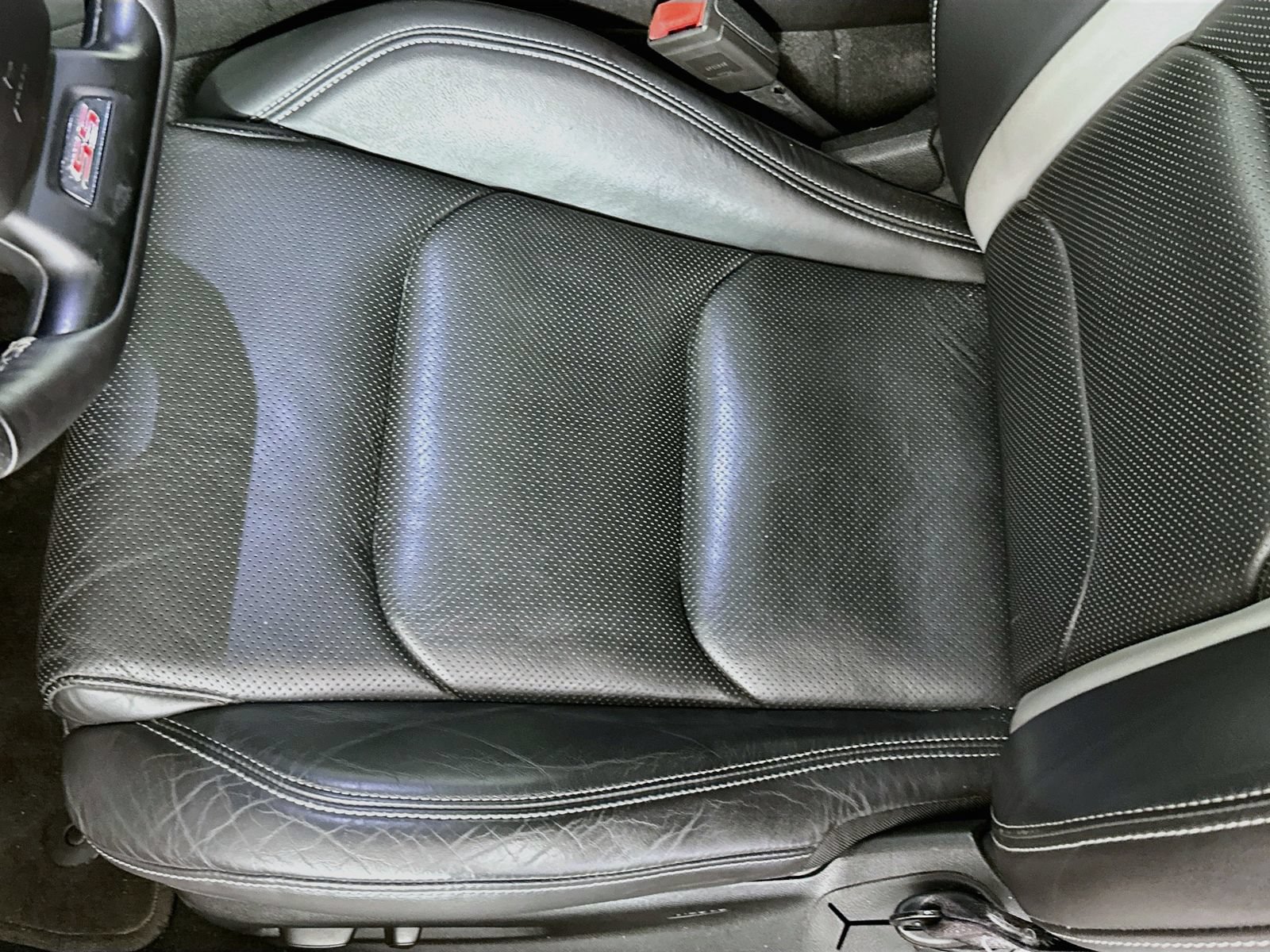 Used 2016 Chevrolet Camaro SS RWD image 21