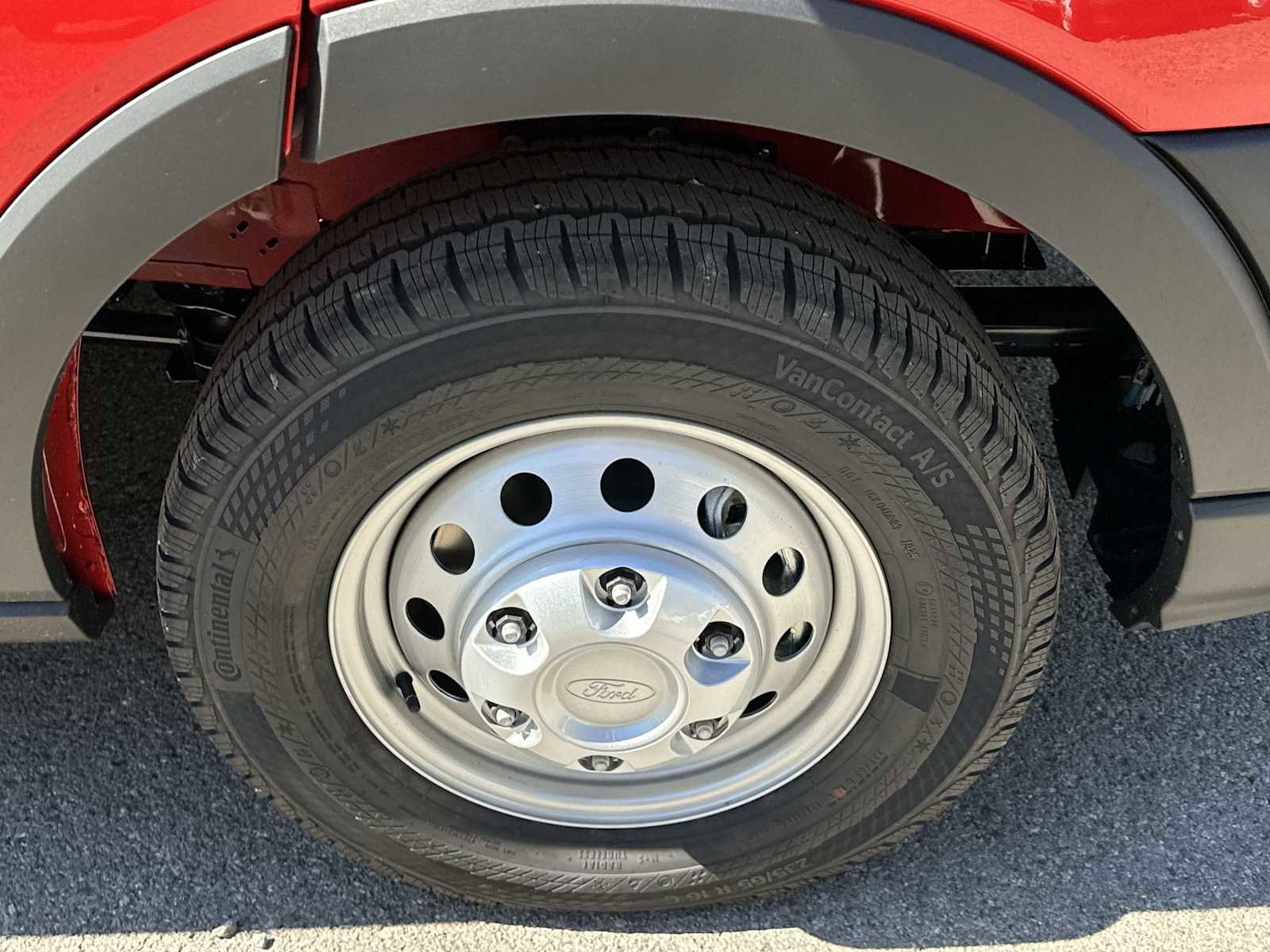 New 2025 Ford Transit 250 Low Roof AWD w/ Load Area Protection Package image 5