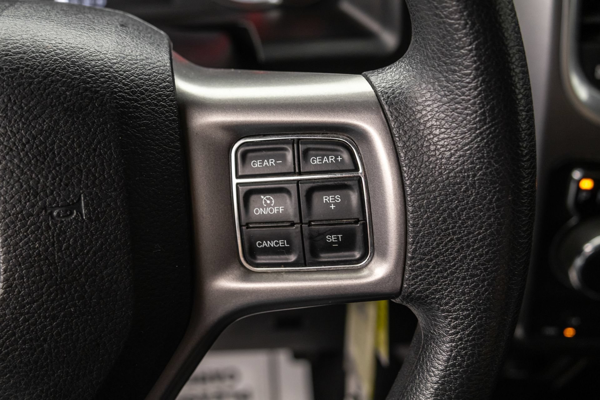 Used 2022 RAM 1500 Classic SLT w/ Electronics Group AWD/4WD image 25