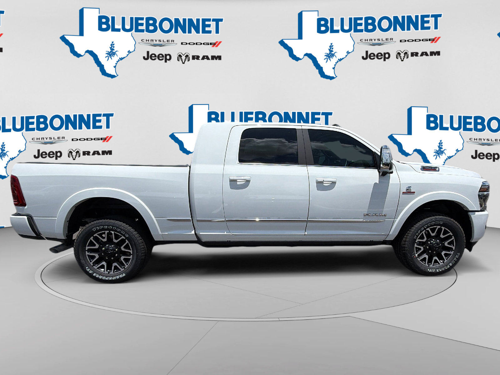Certified 2026 RAM 3500 Limited AWD/4WD image 4