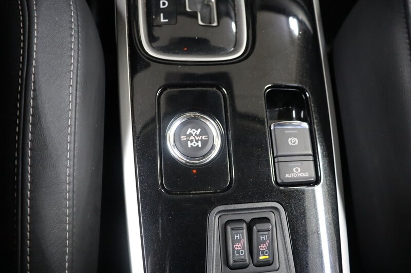 Used 2020 Mitsubishi Outlander GT AWD/4WD image 12