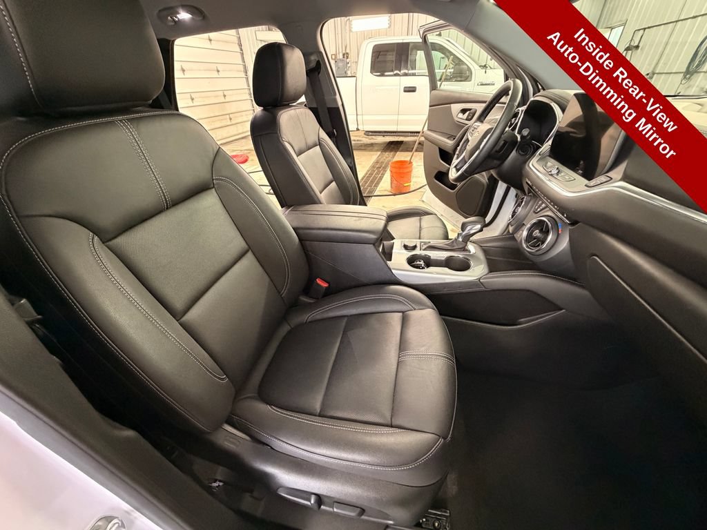 Used 2024 Chevrolet Blazer LT w/ Midnight/Sport Edition AWD/4WD image 34