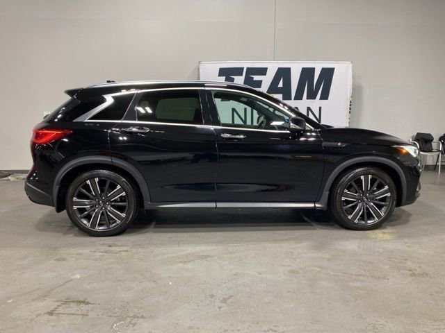Used 2021 INFINITI QX50 Luxe w/ Appearance Package image 8