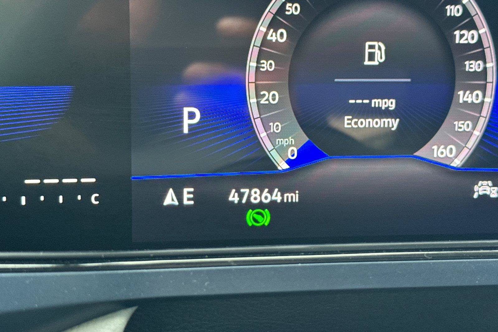 Certified 2024 Volkswagen Taos SE FWD image 26