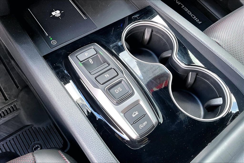 Used 2025 Honda Ridgeline Black Edition image 28