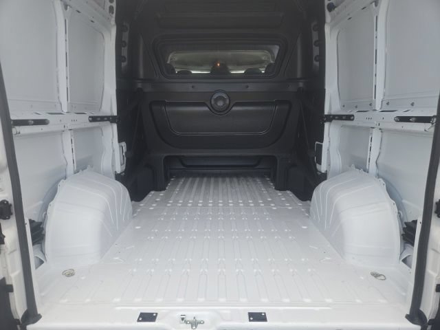 Used 2025 RAM ProMaster 3500 w/ Crew Van Package FWD image 25