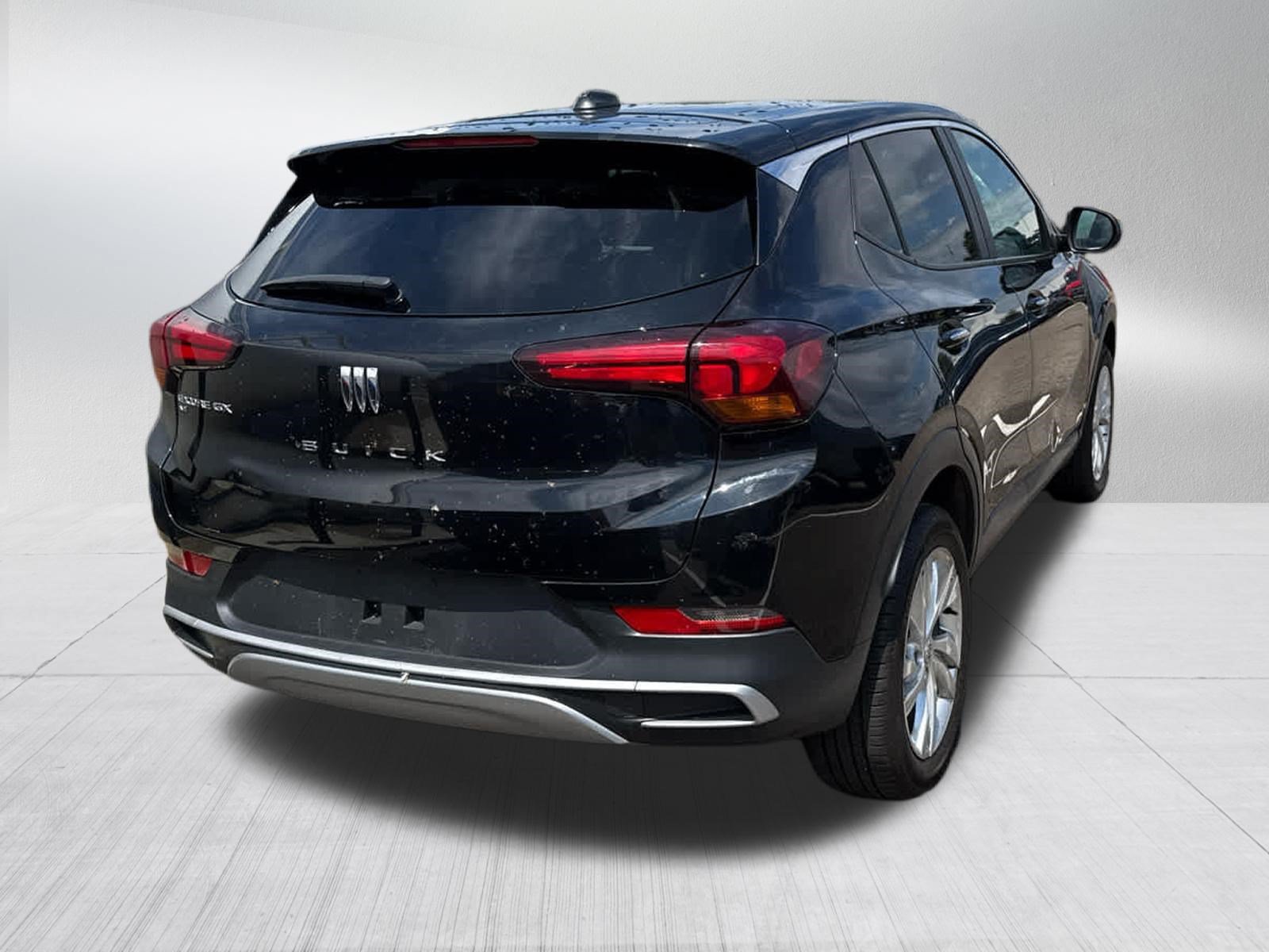 Used 2023 Buick Encore GX Select w/ Sport Touring Package AWD/4WD image 6