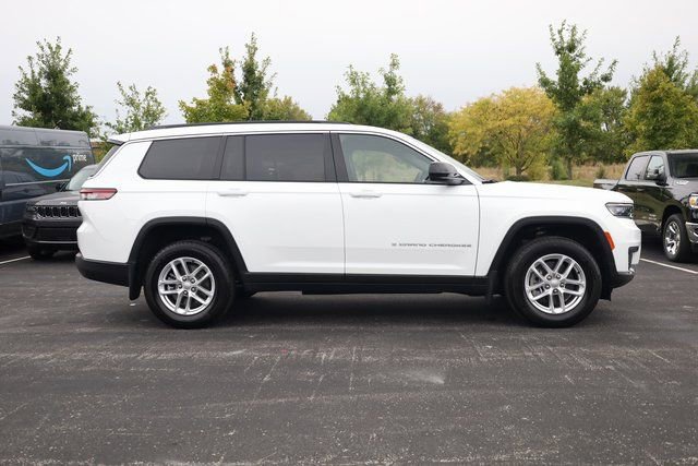 Used 2025 Jeep Grand Cherokee L Laredo w/ Luxury Tech Group I image 4