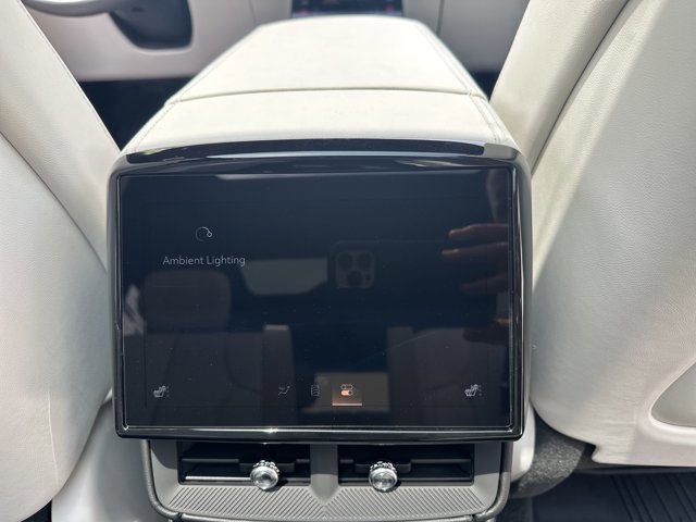 New 2026 Cadillac Vistiq Luxury w/ LPO, Floor Liner Package image 34