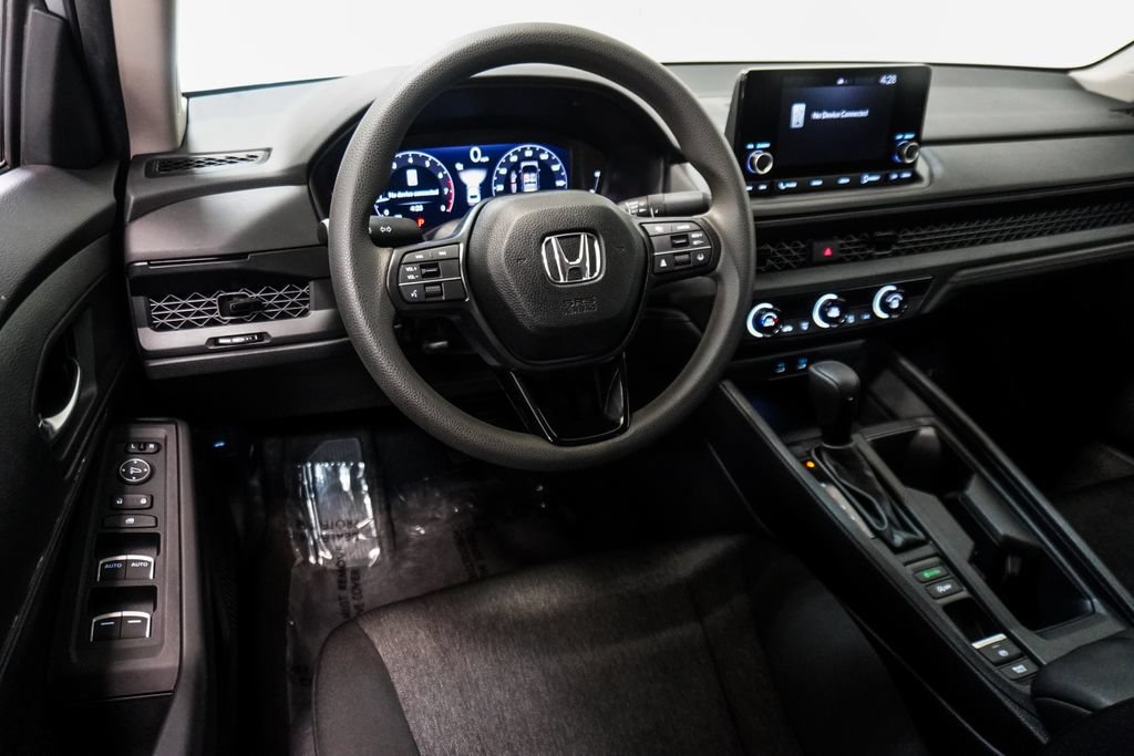 Used 2024 Honda Accord LX image 10