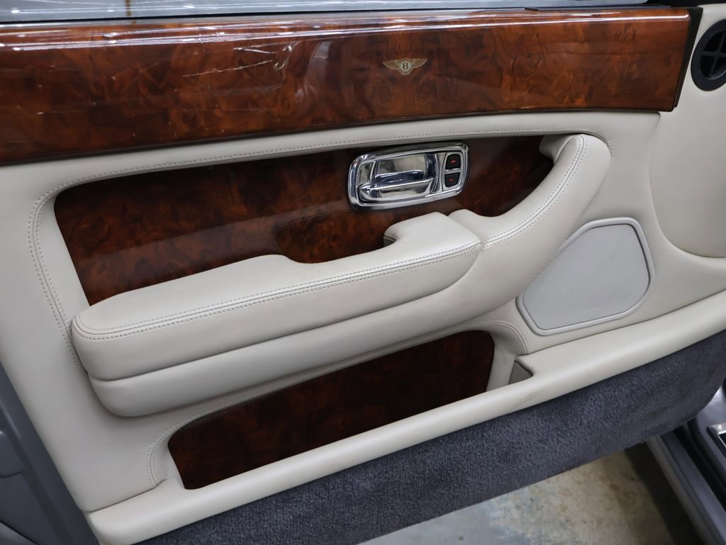Used 1999 Bentley Arnage Green Label image 20