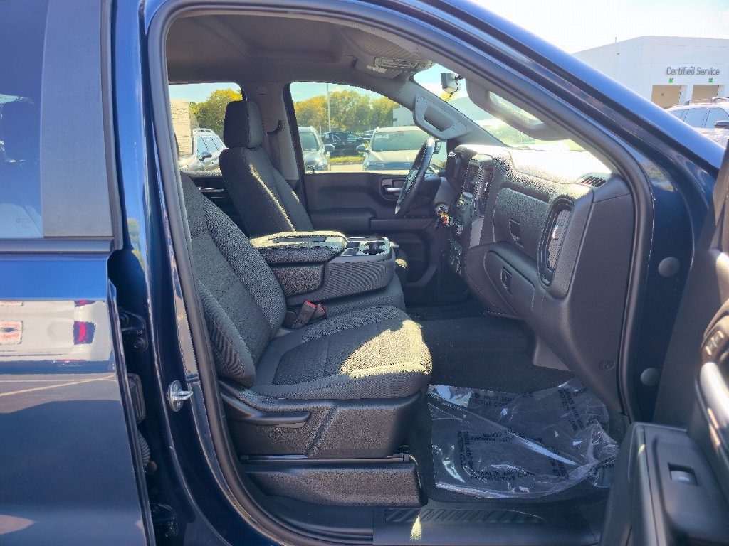 Certified 2022 Chevrolet Silverado 1500 Custom AWD/4WD image 26