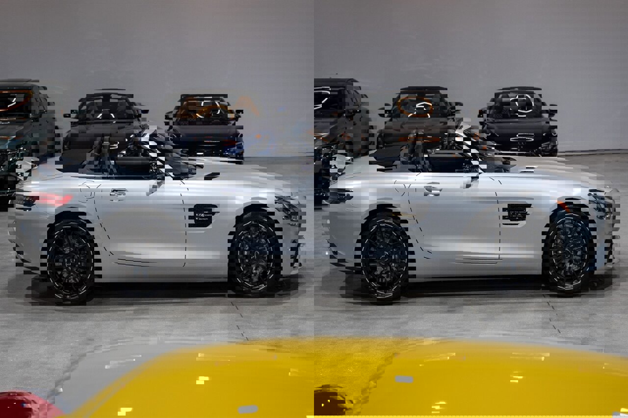 Used 2019 Mercedes-Benz AMG GT Roadster image 8