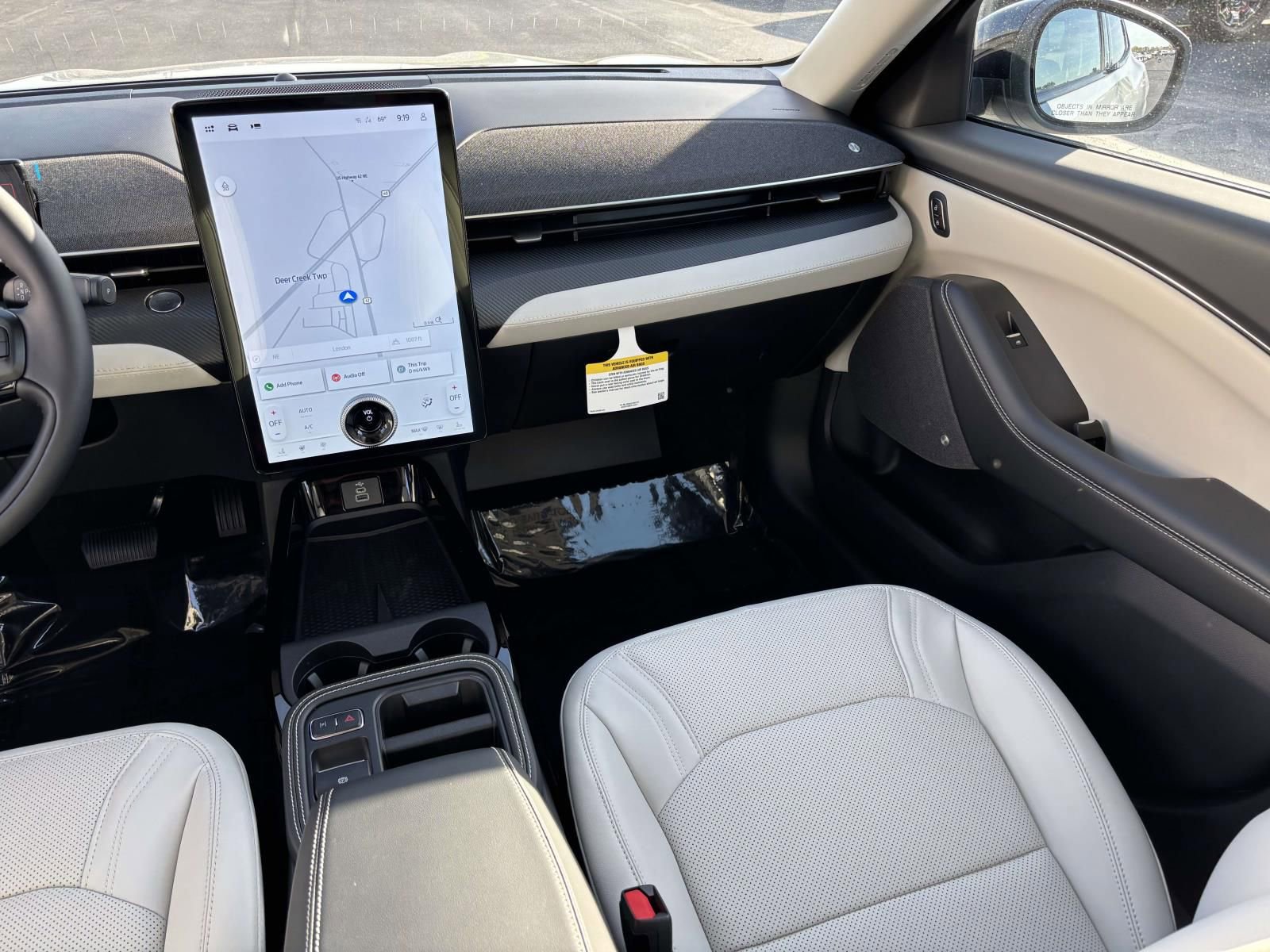 New 2025 Ford Mustang Mach-E Premium image 31