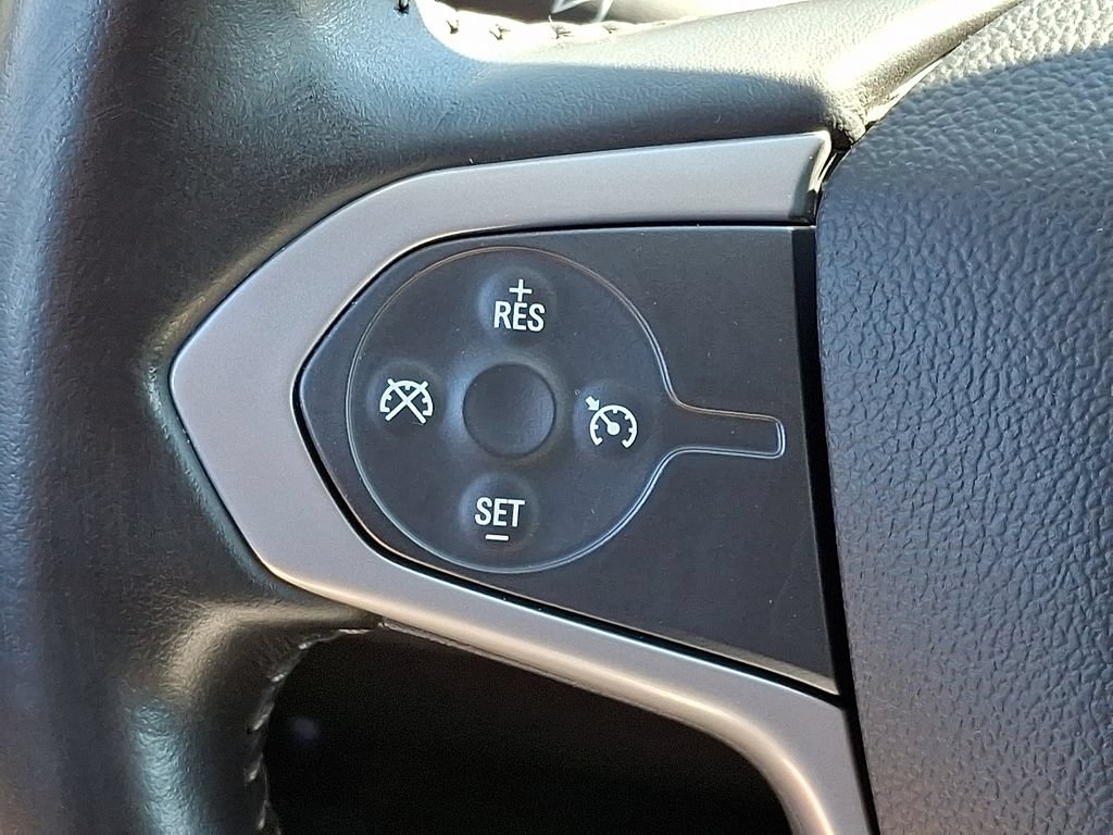 Used 2018 Chevrolet Colorado ZR2 w/ LPO, Premium Interior Package AWD/4WD image 21
