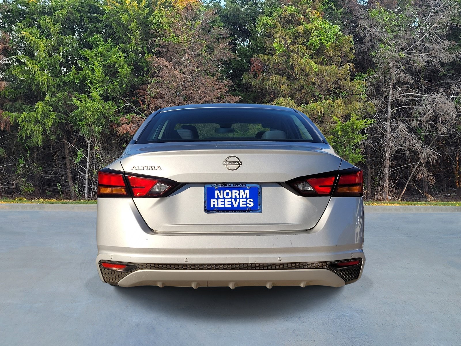Used 2023 Nissan Altima 2.5 S FWD image 18