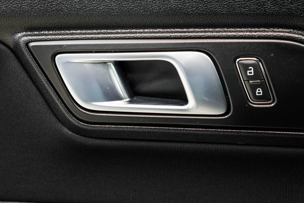 Used 2021 Ford Mustang GT RWD image 36