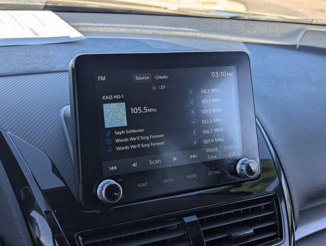 Used 2024 Mitsubishi Eclipse Cross LE image 23