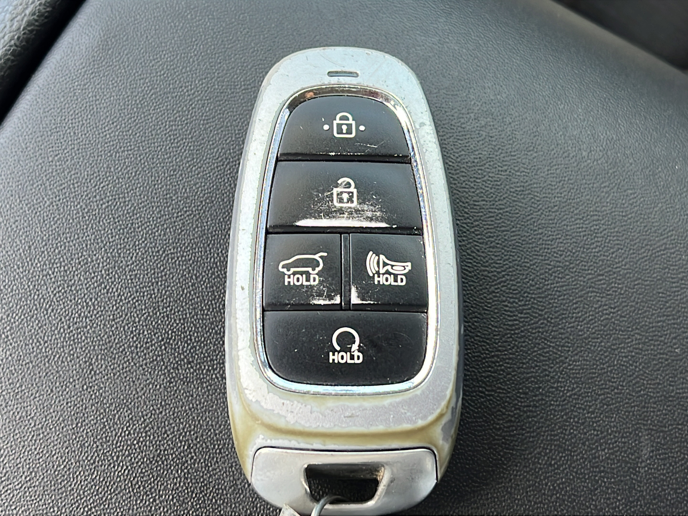 Used 2022 Hyundai Santa Fe XRT FWD image 24
