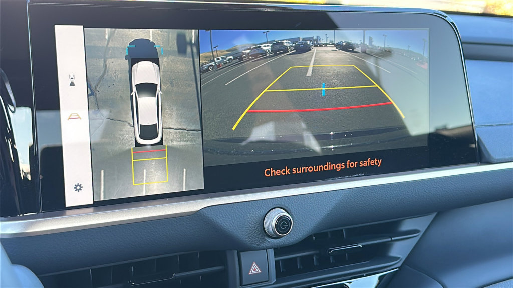 Certified 2026 Toyota Crown Platinum image 16