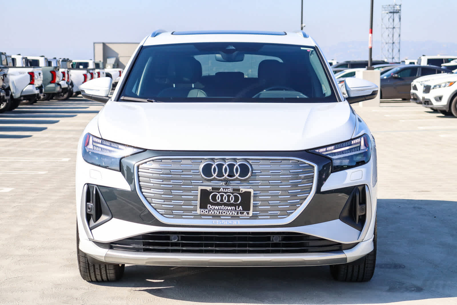 Used 2023 Audi Q4 e-tron Prestige image 2