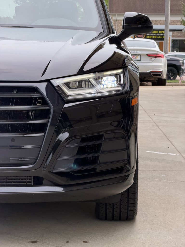 Used 2020 Audi SQ5 Premium Plus w/ Premium Plus Package AWD/4WD image 12