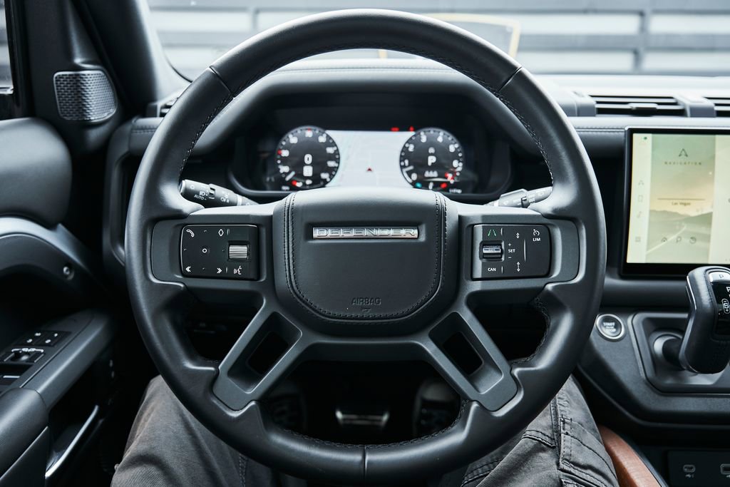 Used 2023 Land Rover Defender 110 X image 59
