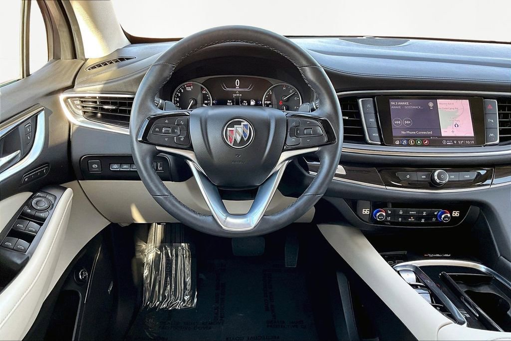 Used 2022 Buick Enclave Premium w/ Experience Buick Package image 5