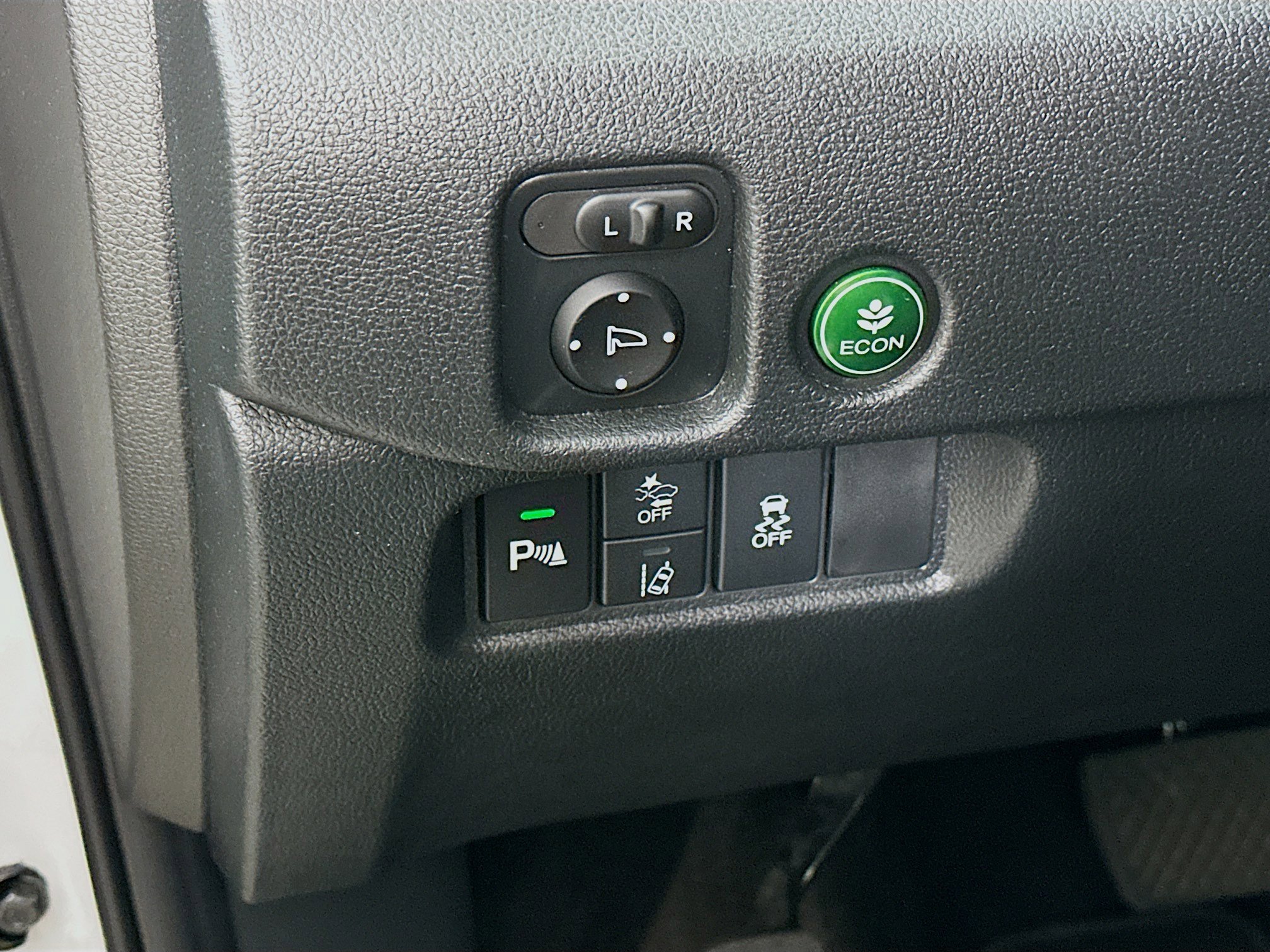 Used 2023 Honda Passport EX-L image 16