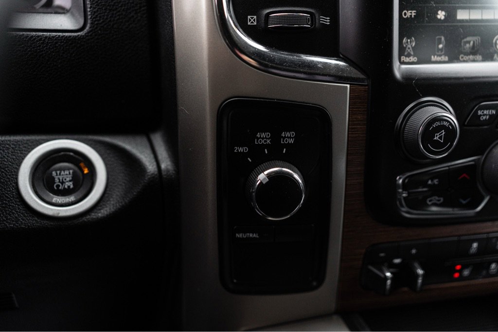 Used 2013 RAM 3500 Laramie w/ Convenience Group image 13