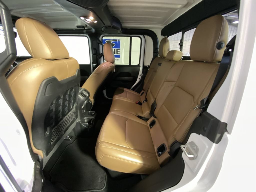 Used 2021 Jeep Gladiator Rubicon AWD/4WD image 31