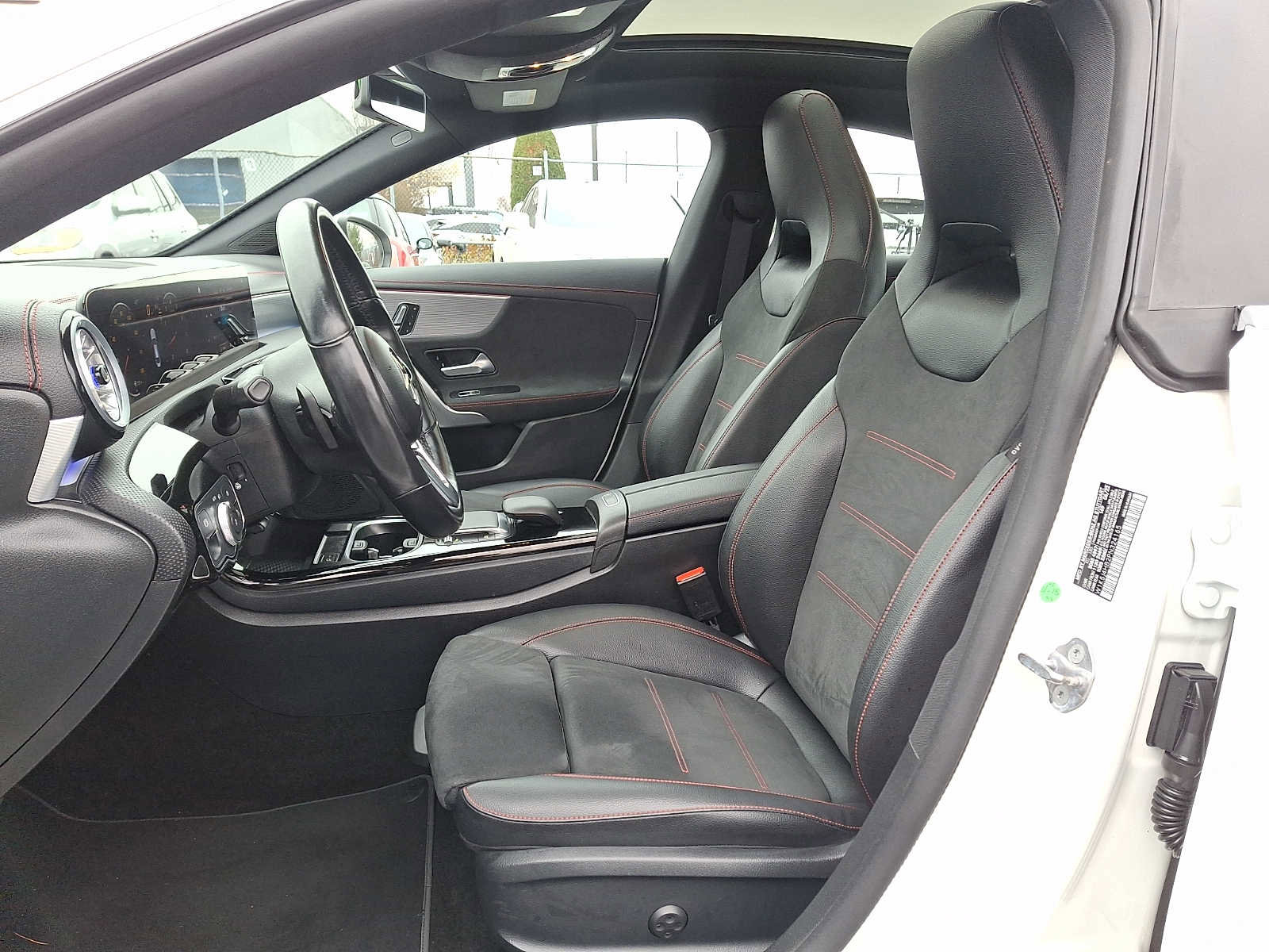 Used 2023 Mercedes-Benz CLA 250 4MATIC image 10