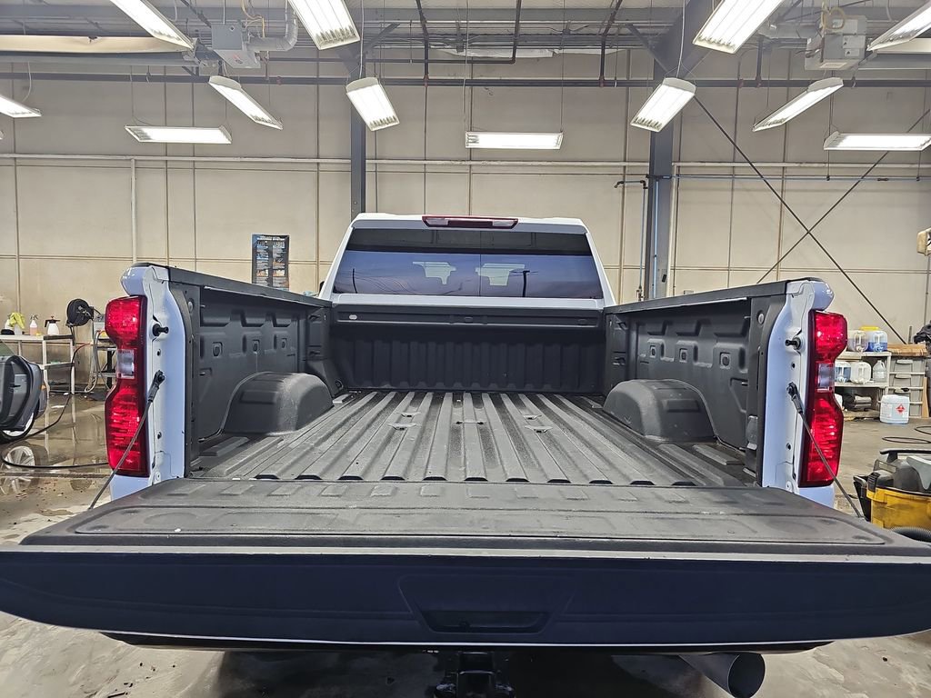 Used 2024 Chevrolet Silverado 2500 Custom w/ Custom Value Package image 12