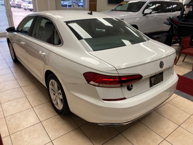 Used 2020 Volkswagen Passat 2.0T SE FWD image 5