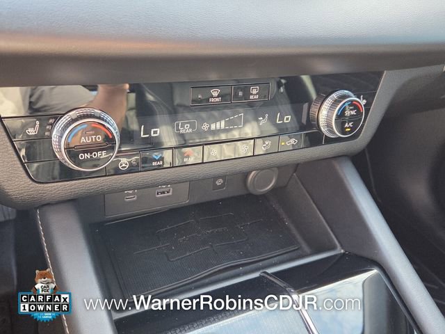 Used 2023 Mitsubishi Outlander SEL image 24