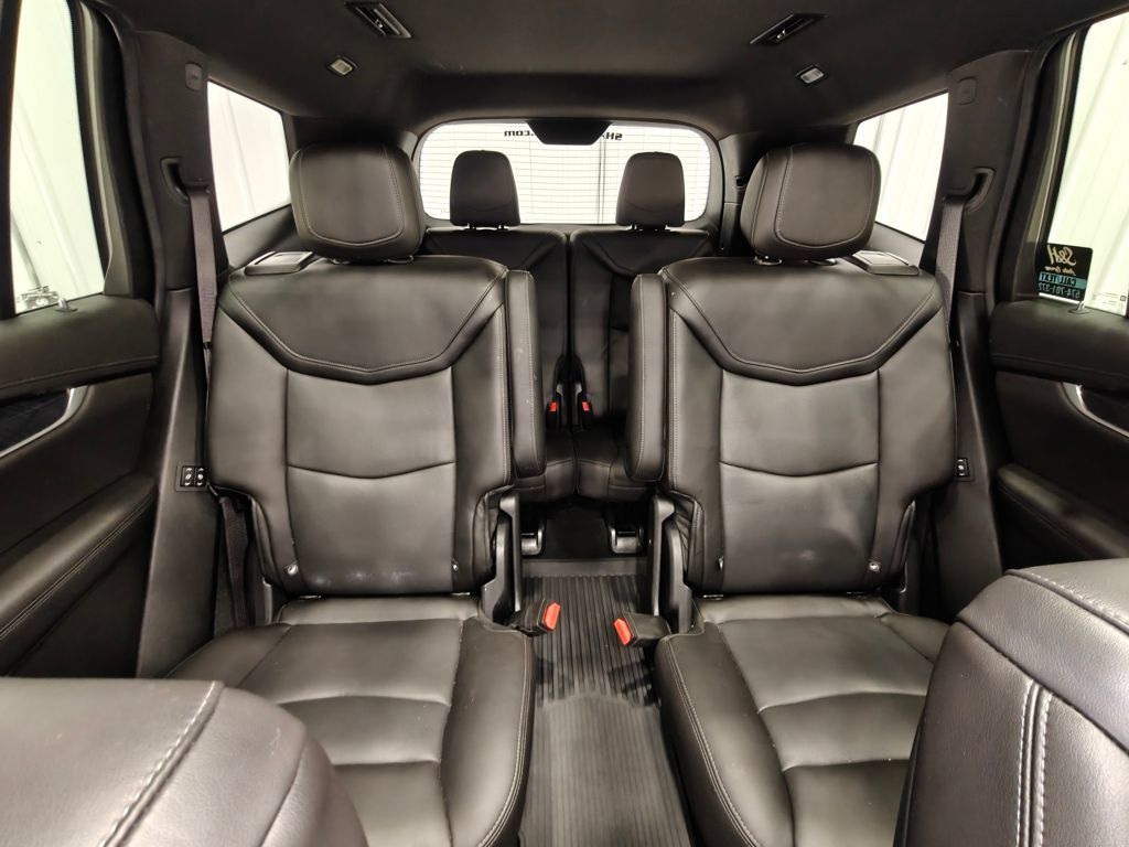 Used 2022 Cadillac XT6 Premium Luxury w/ LPO, Floor Liner Package AWD/4WD image 25