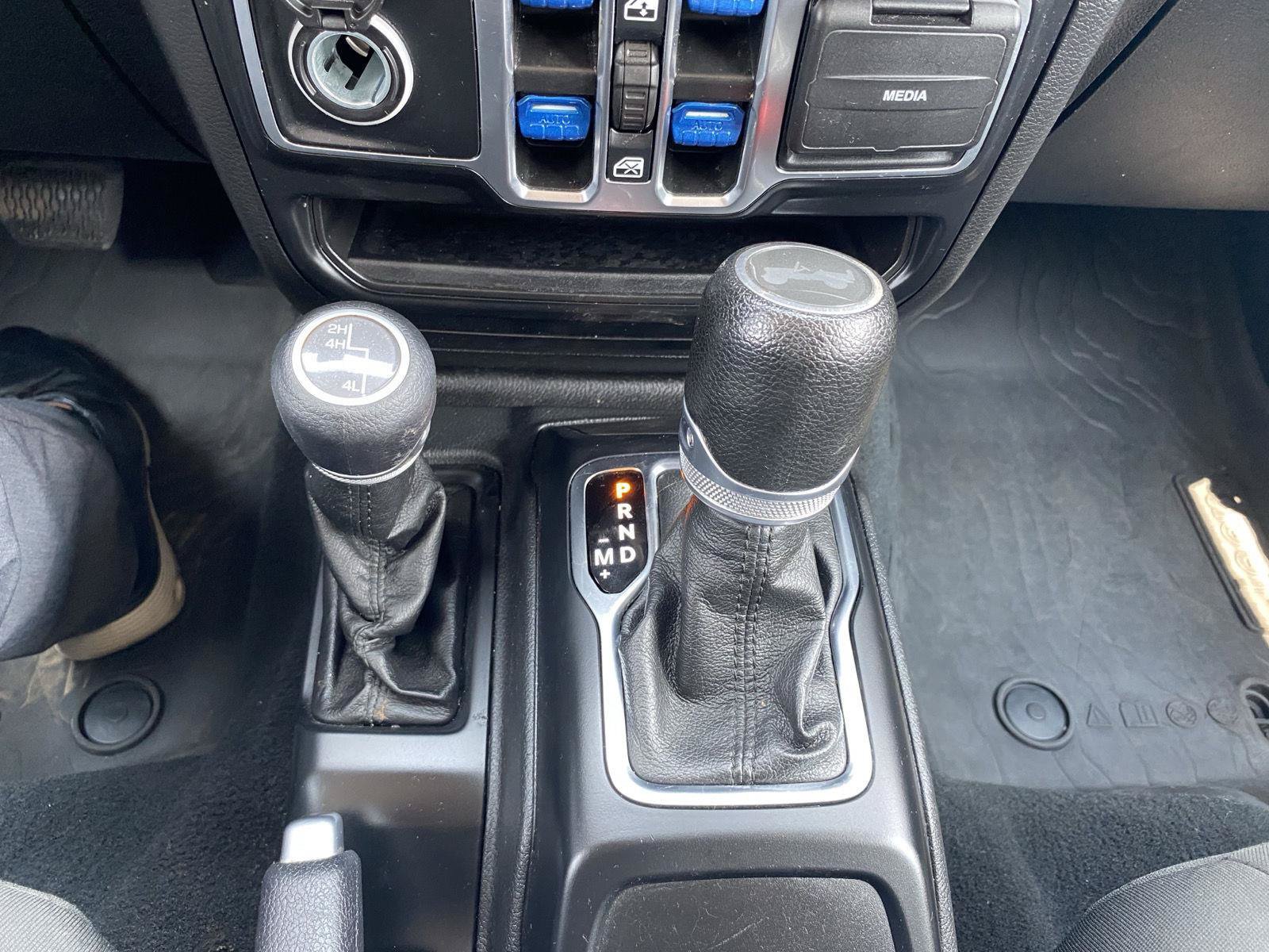 Used 2022 Jeep Wrangler Unlimited Sport AWD/4WD image 27