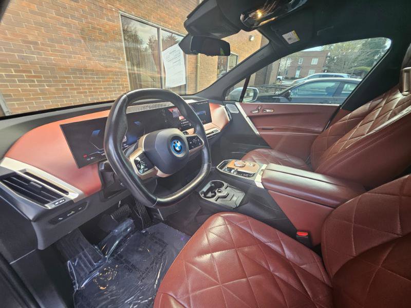 Used 2023 BMW iX M60 w/ Executive Package AWD/4WD image 36