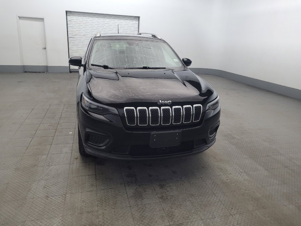 Used 2021 Jeep Cherokee Latitude AWD/4WD image 14