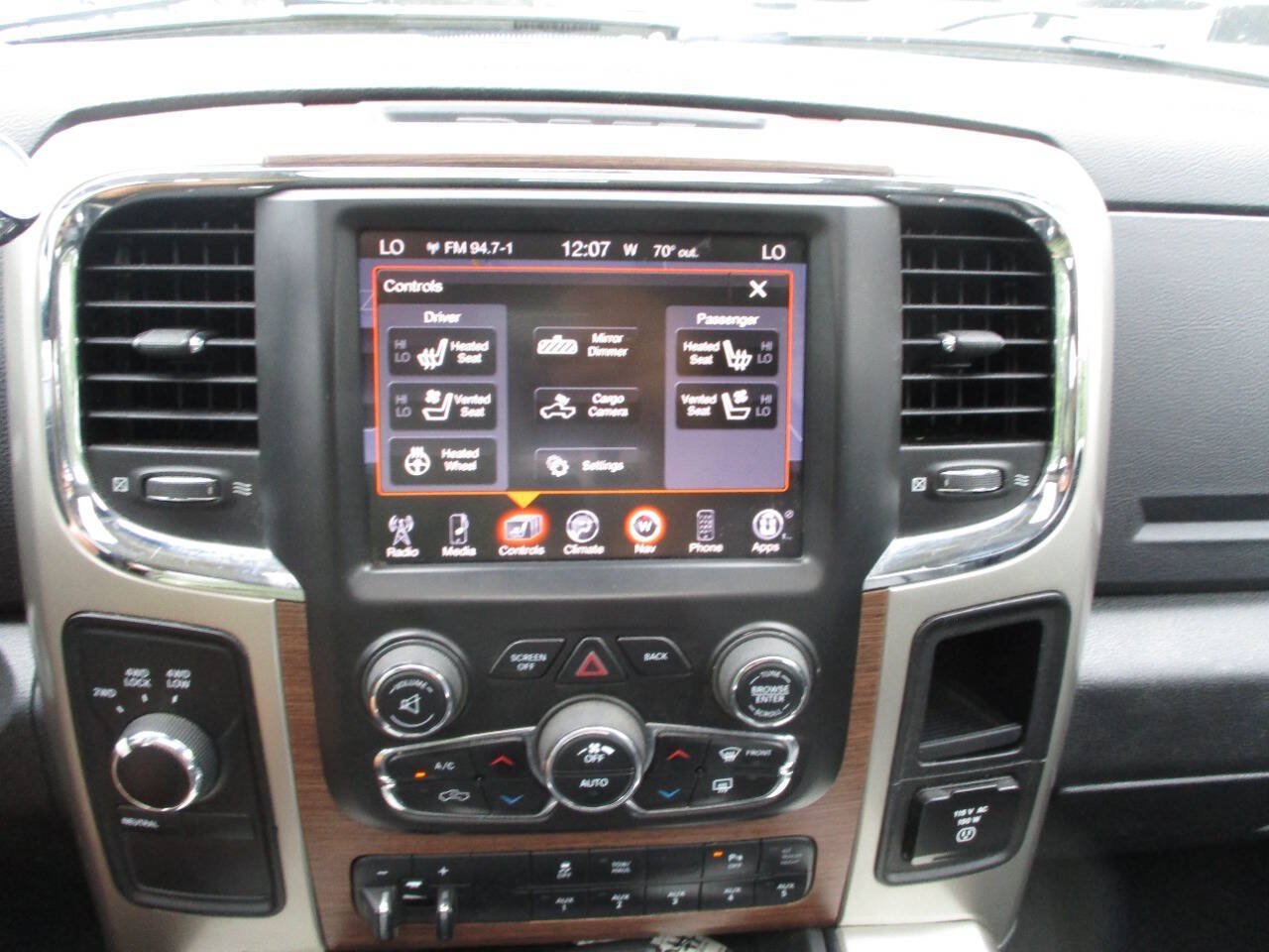 Used 2014 RAM 2500 Laramie AWD/4WD image 14
