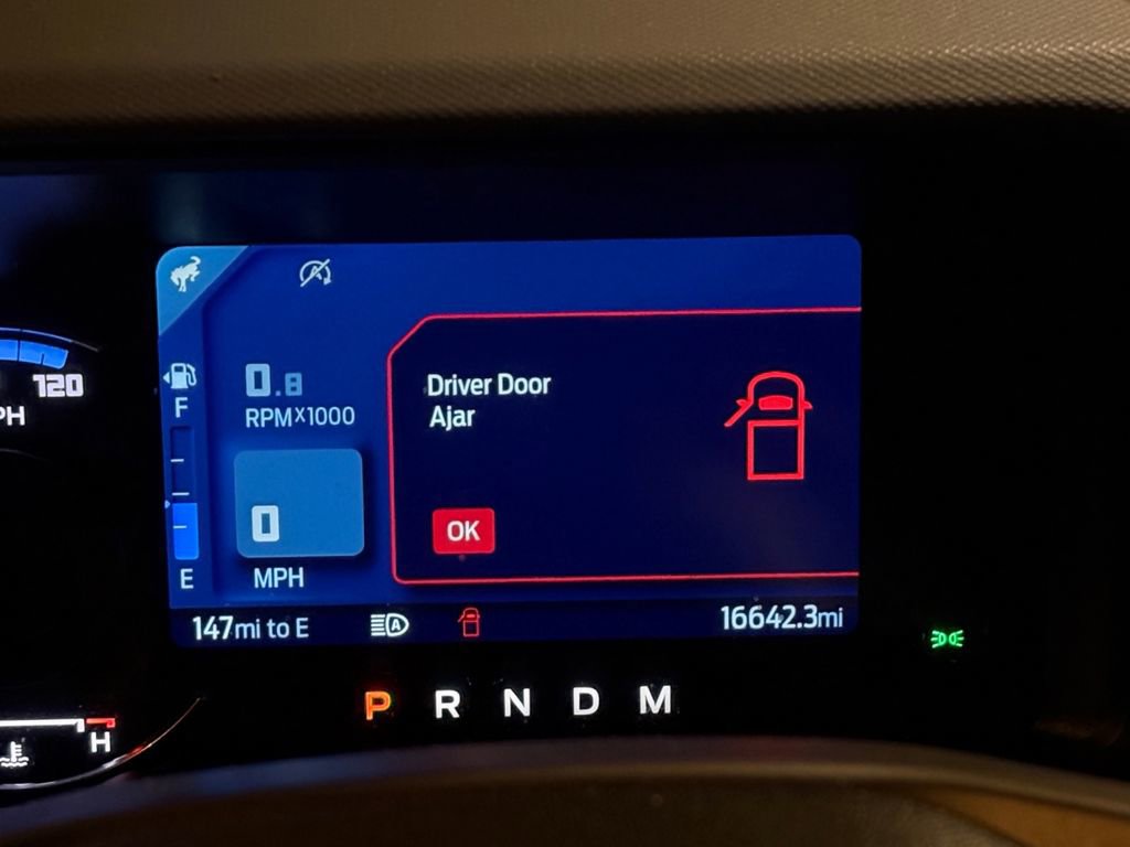 Used 2023 Ford Bronco 2-Door w/ Sasquatch Package image 27