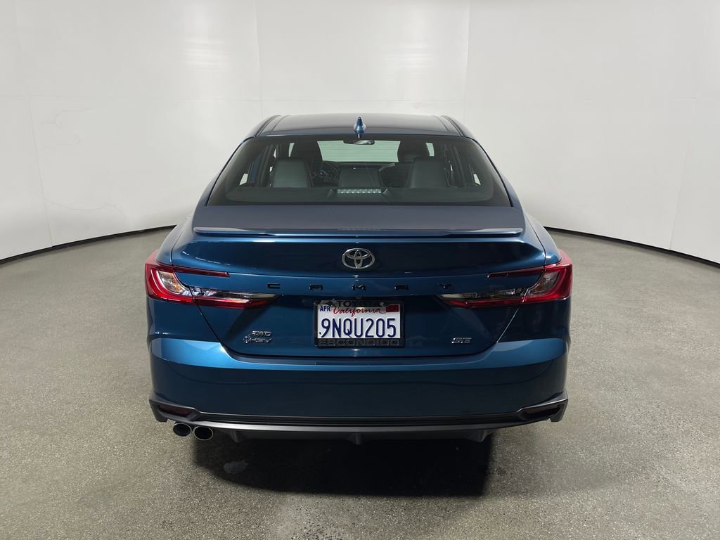 Certified 2025 Toyota Camry SE AWD/4WD image 4