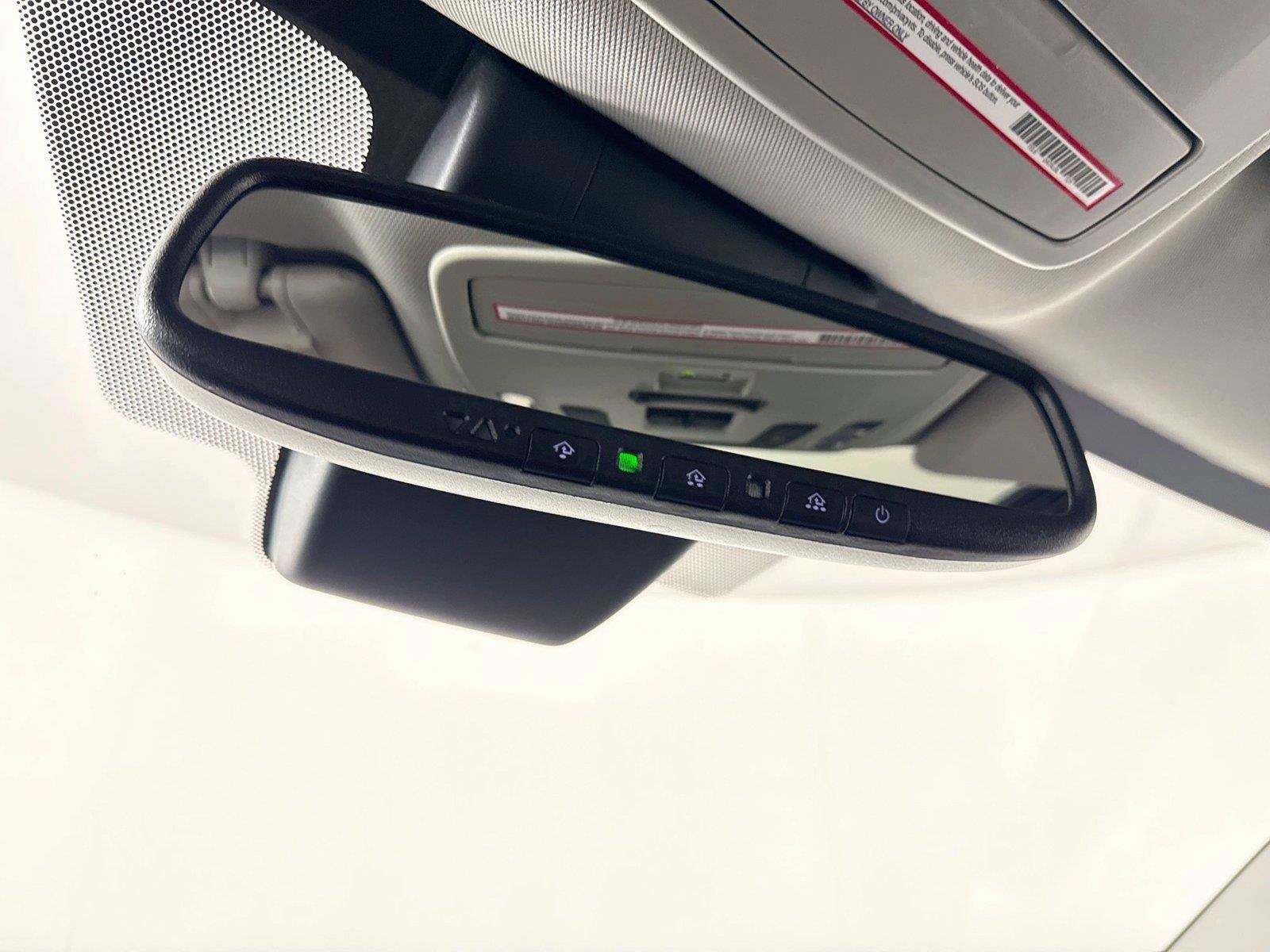 Certified 2026 Toyota Sienna XLE FWD image 22