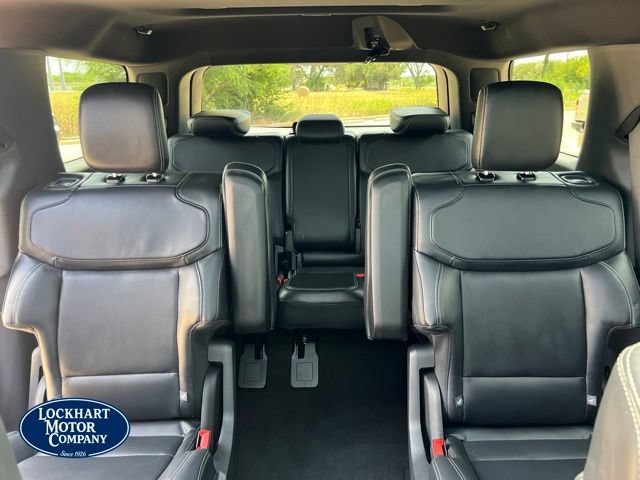 New 2027 Ford Expedition Platinum w/ Stealth Appearance Package RWD image 38