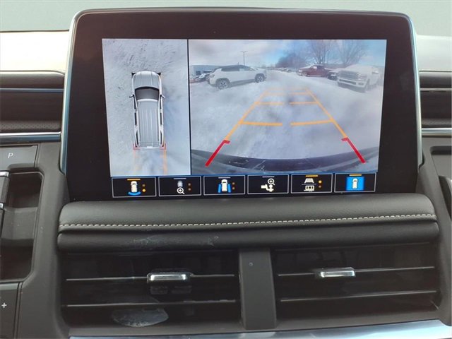 Used 2021 GMC Yukon SLT w/ SLT Premium Package image 18