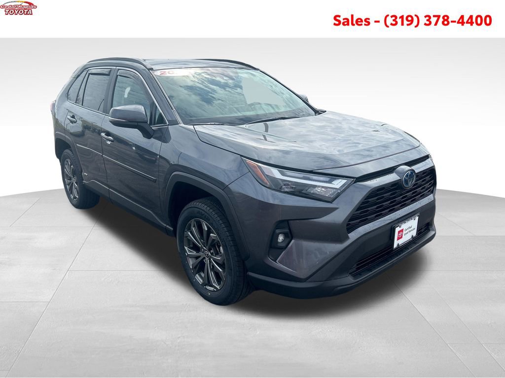 Certified 2022 Toyota RAV4 XLE Premium image 10