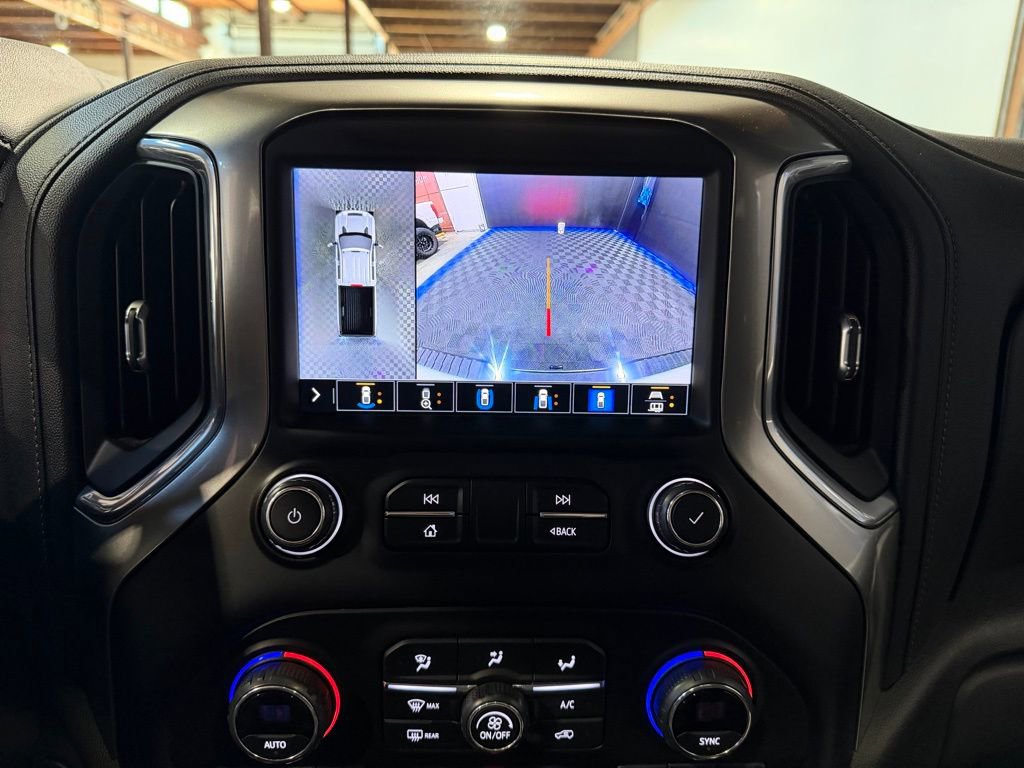 Used 2021 Chevrolet Silverado 2500 LTZ w/ LTZ Premium Package image 18