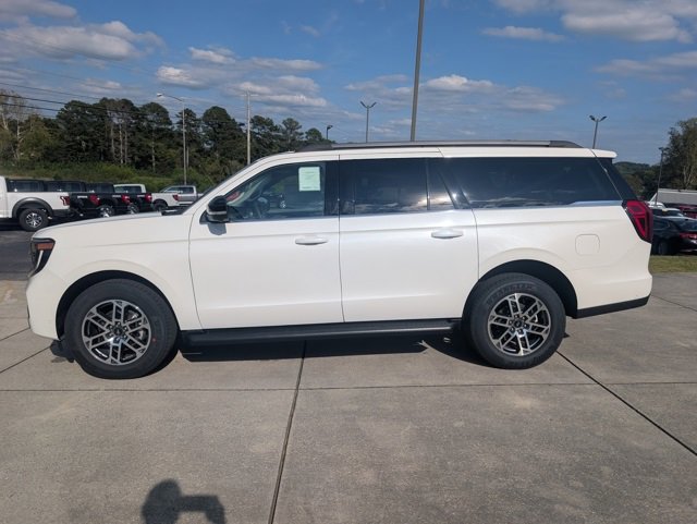 New 2025 Ford Expedition Max Active image 4