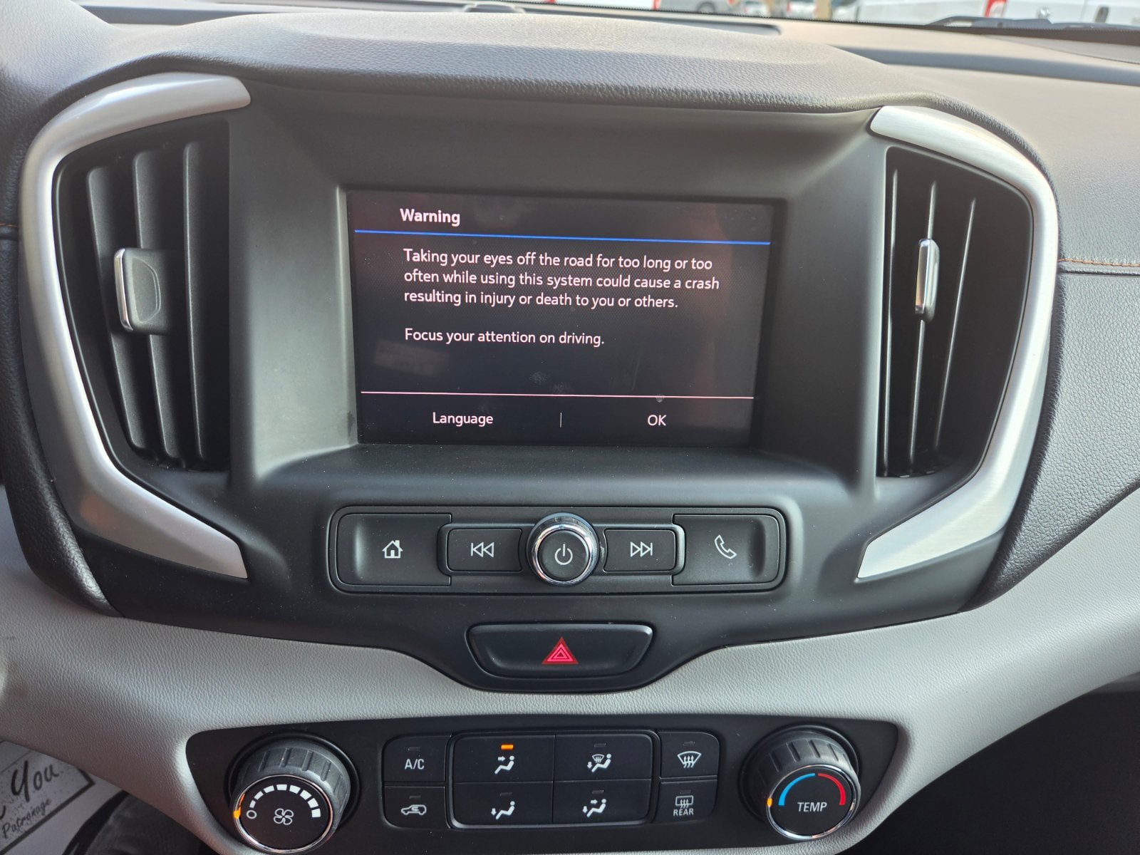 Used 2020 GMC Terrain SLE FWD image 13
