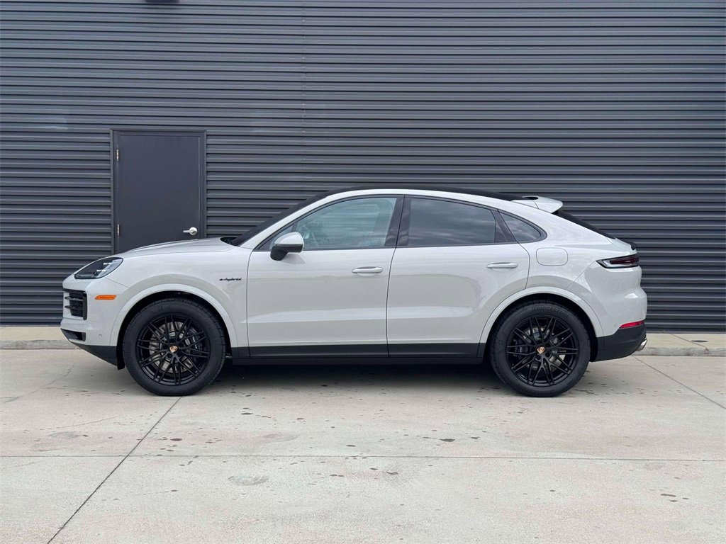 New 2026 Porsche Cayenne E-Hybrid Coupe image 2